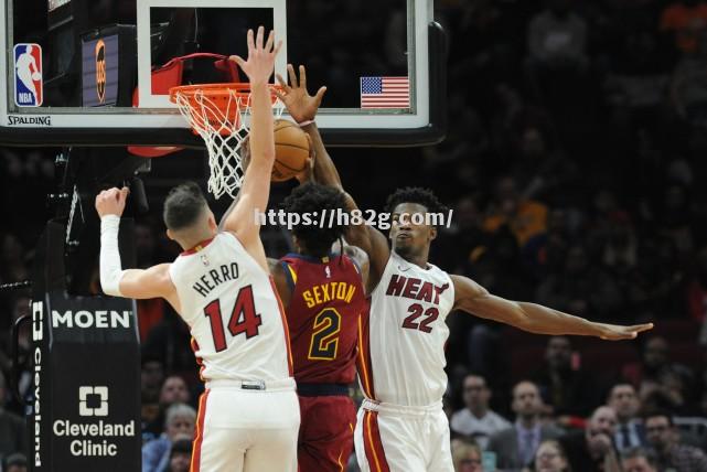 南宫娱乐-快船客场逆转尼克斯,乔治砍下三双绝杀对手