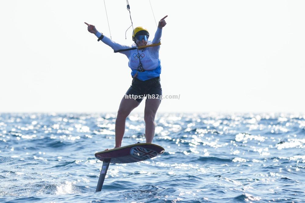 俄罗斯选手稳操胜券,勇夺帆船比赛冠军 俄罗斯选手稳操胜券,勇夺帆船比赛冠军