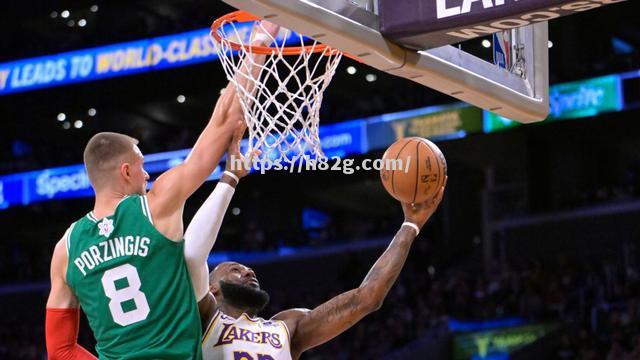 南宫娱乐-湖人大胜快船,总比分1-3落后