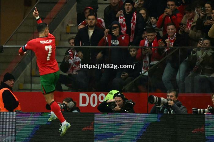 葡萄牙客场击败法国,锁定欧洲杯正赛资格,壮志凌云 葡萄牙客场击败法国,锁定欧洲杯正赛资格,壮志凌云